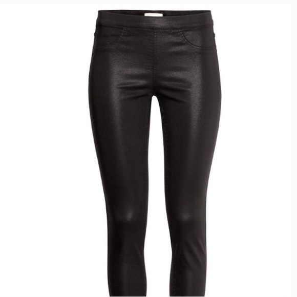 black shiny jeggings